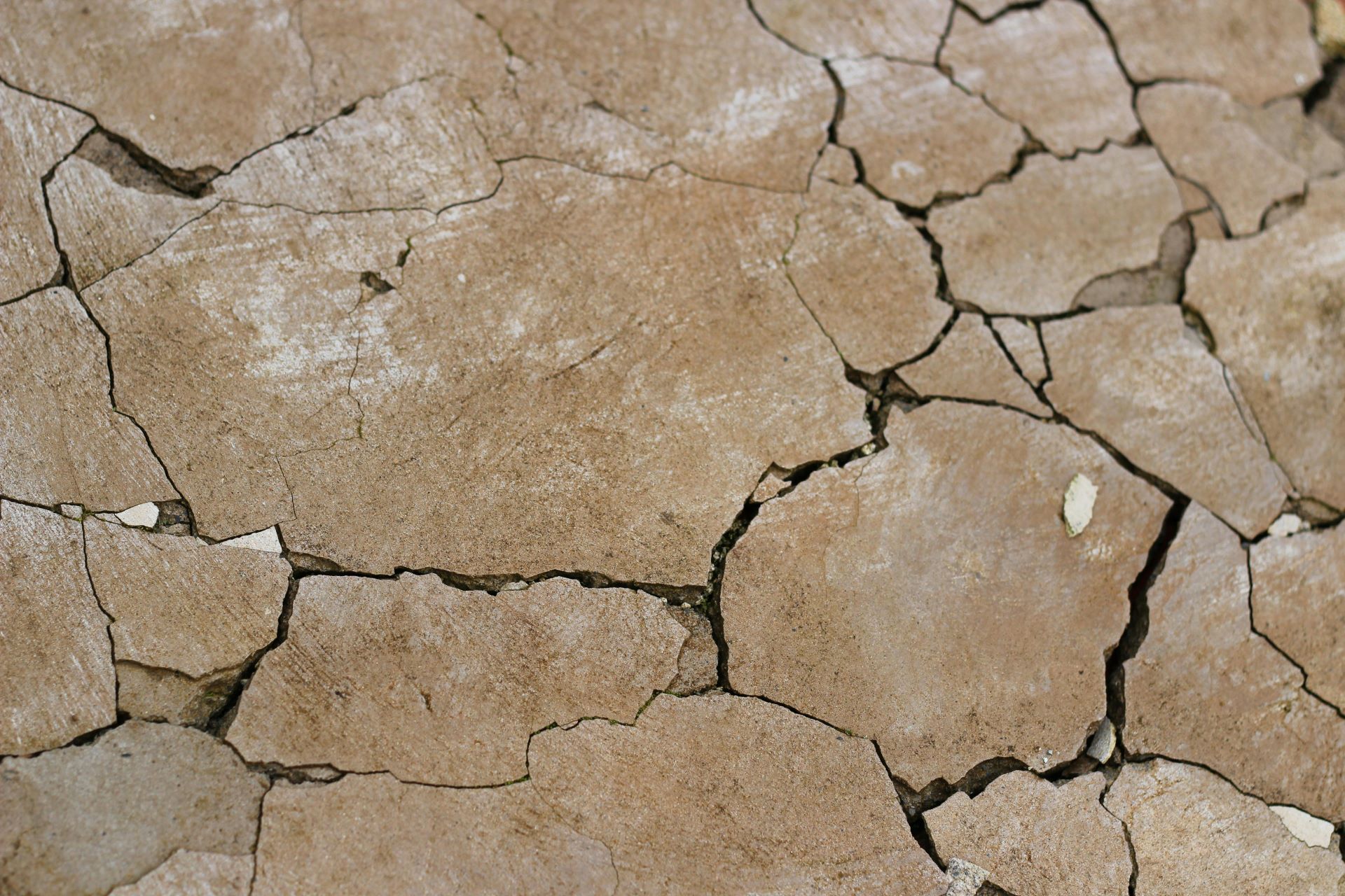 Concrete Cracking in SA: Causes and Prevention Guide